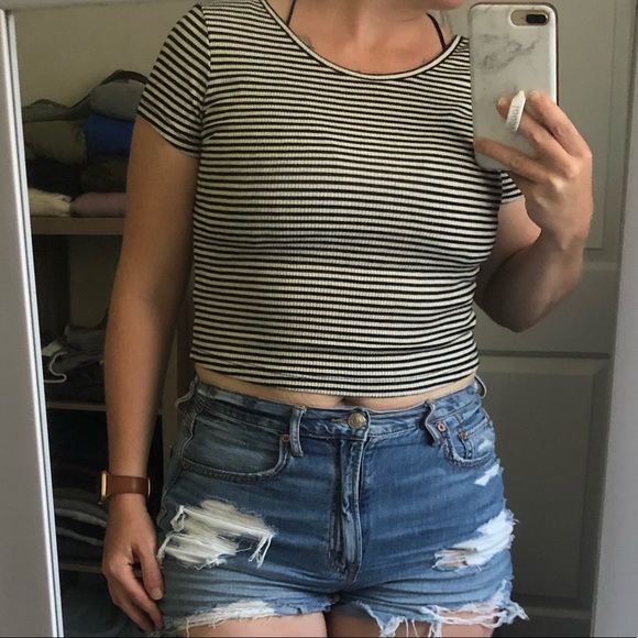 Brandy Melville Tops Brandy Melville Crop Tshirt Poshmark